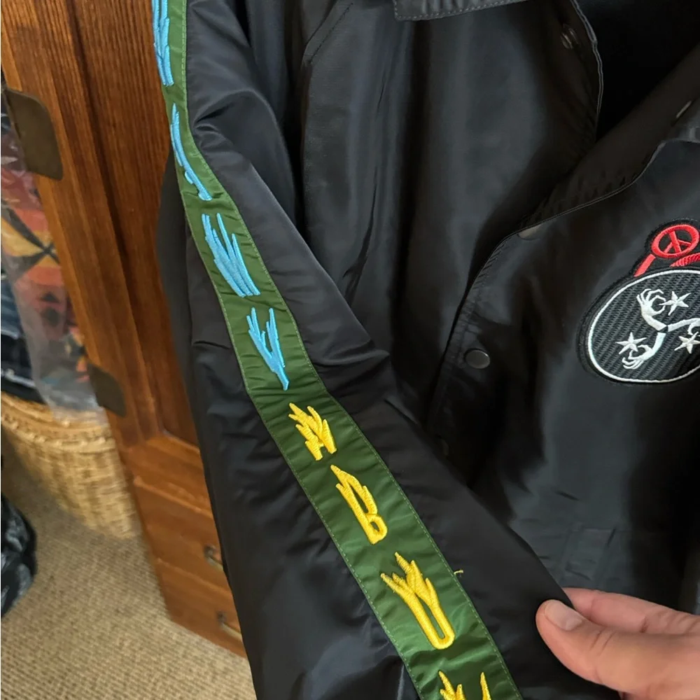 Diesel Men's Jacket Black with Dragon Embroidery size M - Picture 5 of 8